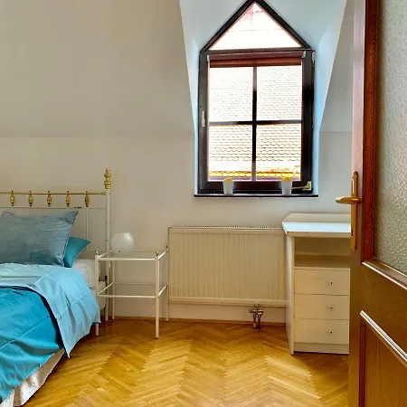 Charming Old Town By Loft Apartament Lublana